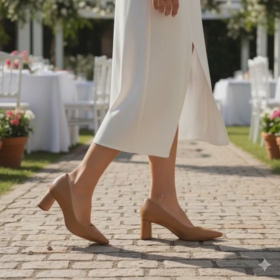 Carrano Classic Block Heel Pump - Peanut